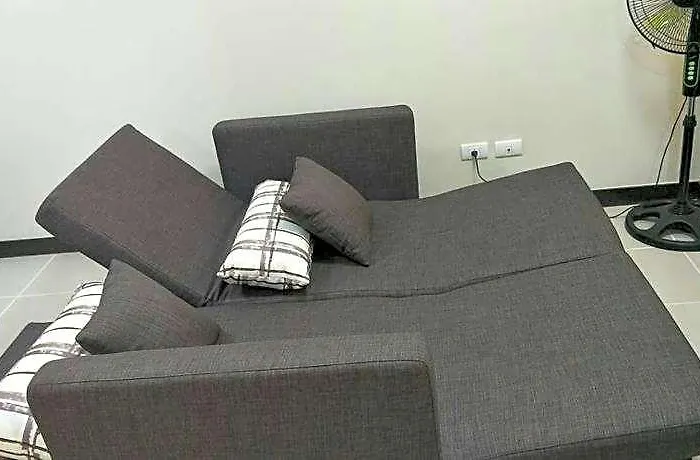 Asteria Residences - Lovely Staycation 4* Manila